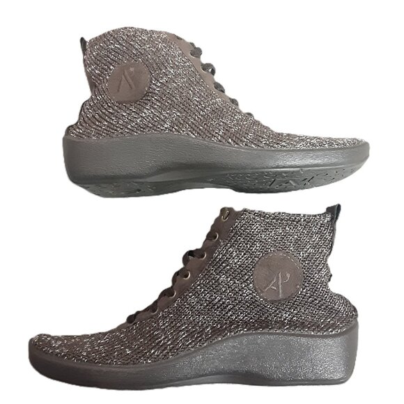 Arcopedico Womens size 38-Size 7.5 Lace Dark Brown/White Comfort Slip On Healthy - Picture 9 of 13